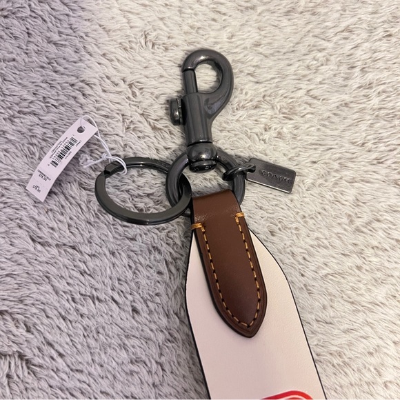 NWT Coach C9857 Loop Key Fob With Rainbow Coach Patch Leather Pride - Picture 4 of 7